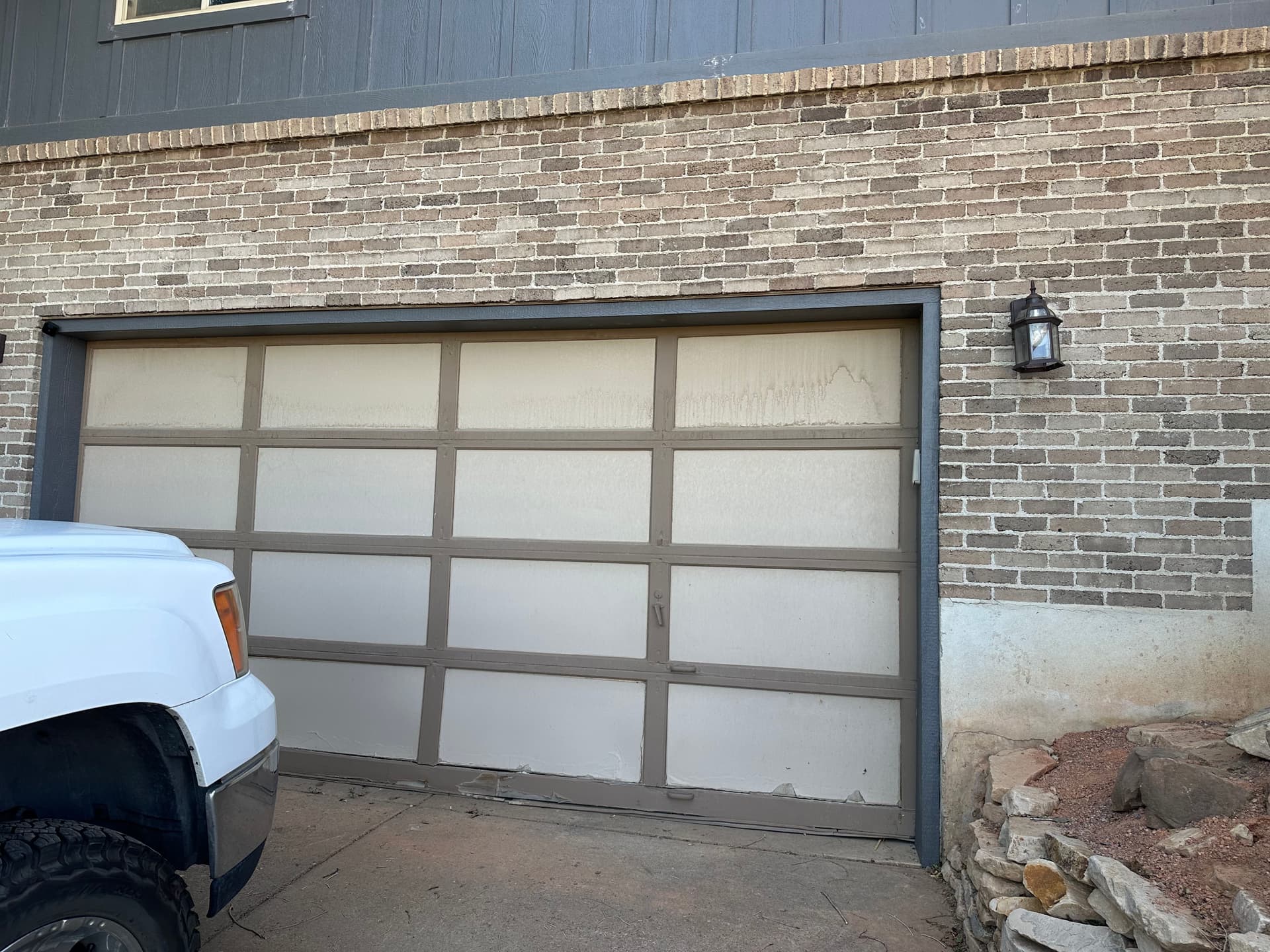 Old Worn Garage Door Gets a Sharp New Upgrade image